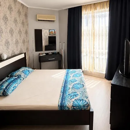 Апартамент With Sea View *